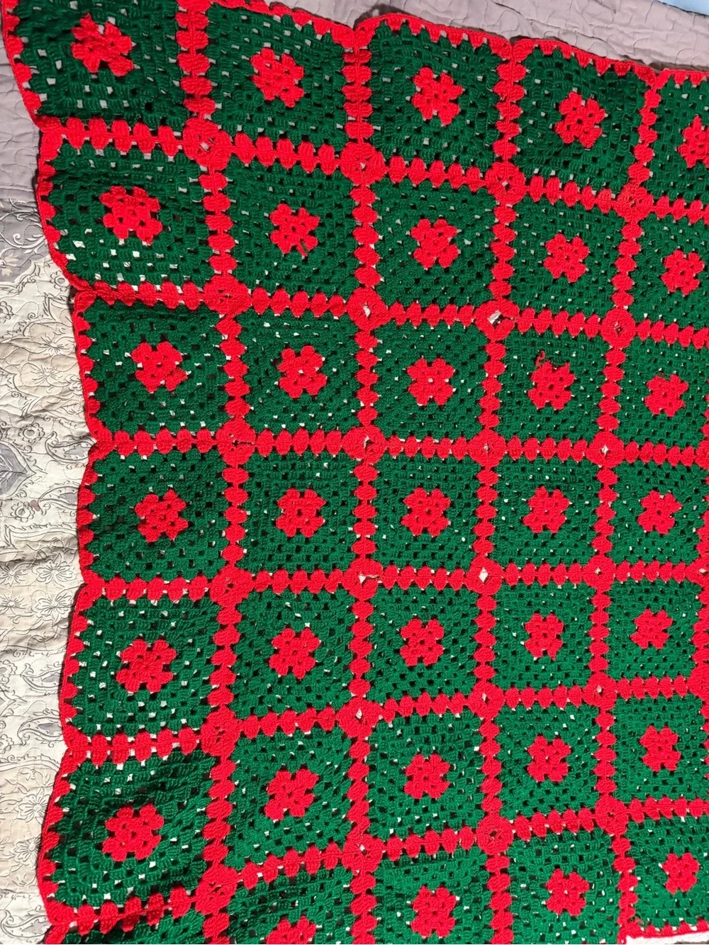 Red and green afghan